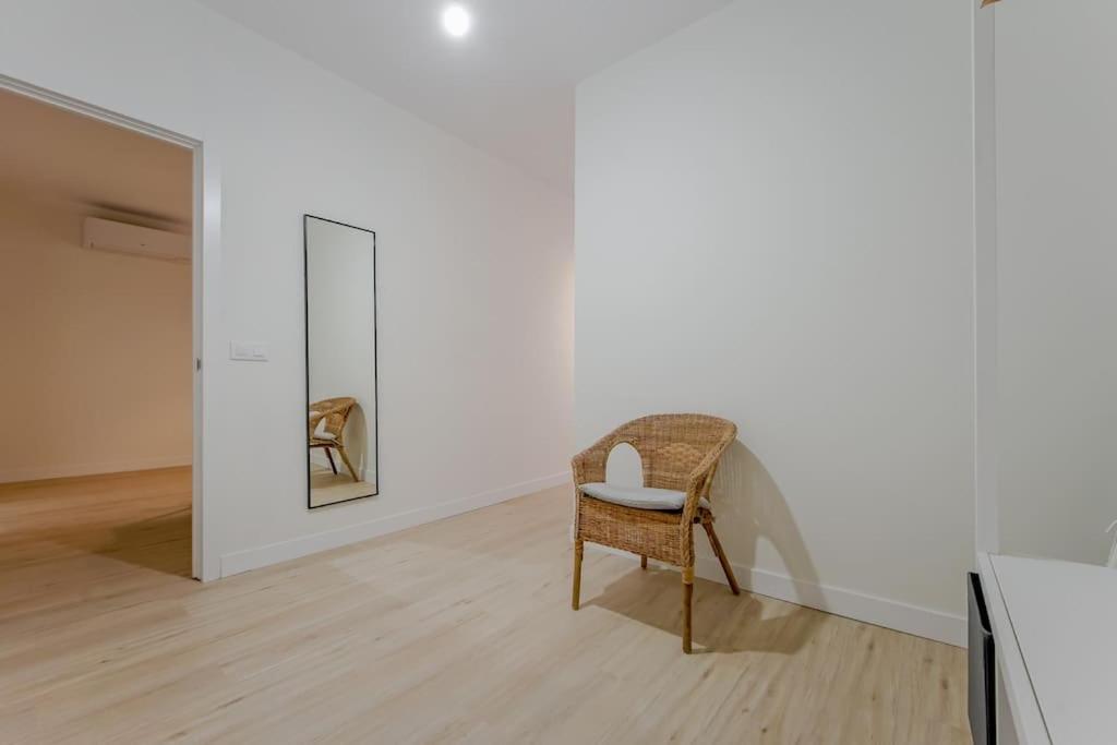Modern Apt Para 6Px En La Plaza De Tirso De Molina マドリード エクステリア 写真